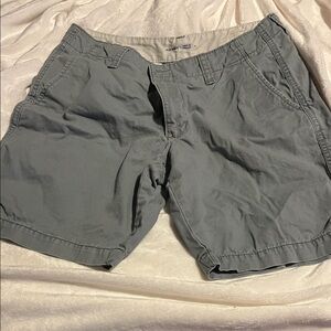 Old Navy Men's Flat Front Gray Shorts